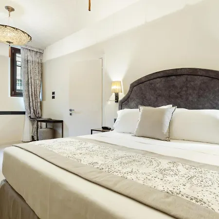Brand New Boutique In The Heart Of Apartment Venice