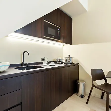 Brand New Boutique In The Heart Of Apartment